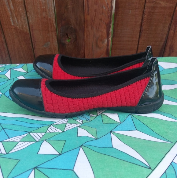 Corkys Shoes Corkys Black And Red Flat Shoes Poshmark